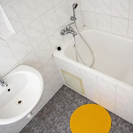 Guest house Penzion Alberto *